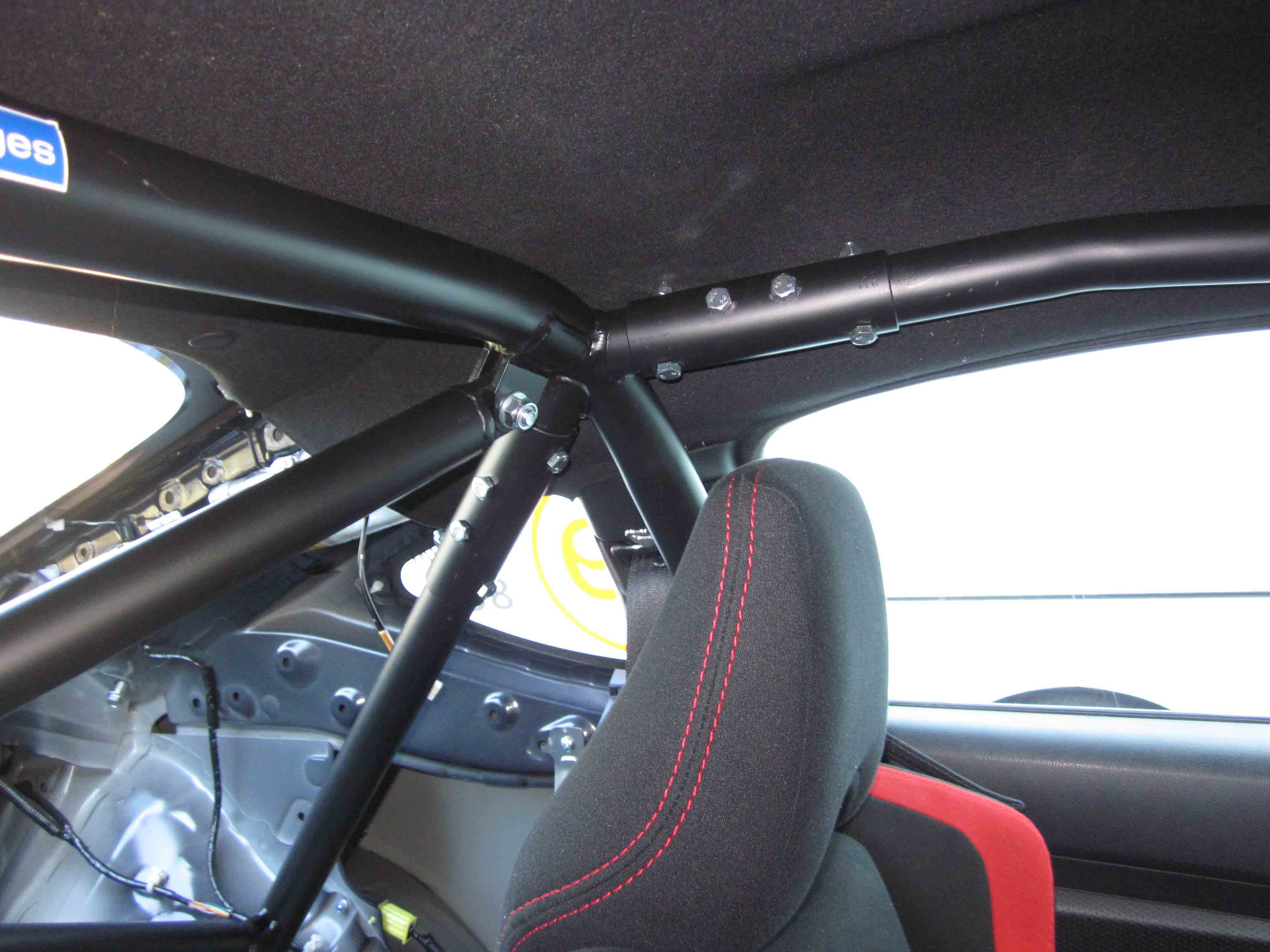 (C) Subaru BRZ 6pt Full cage Boltin AGI ROLL CAGES