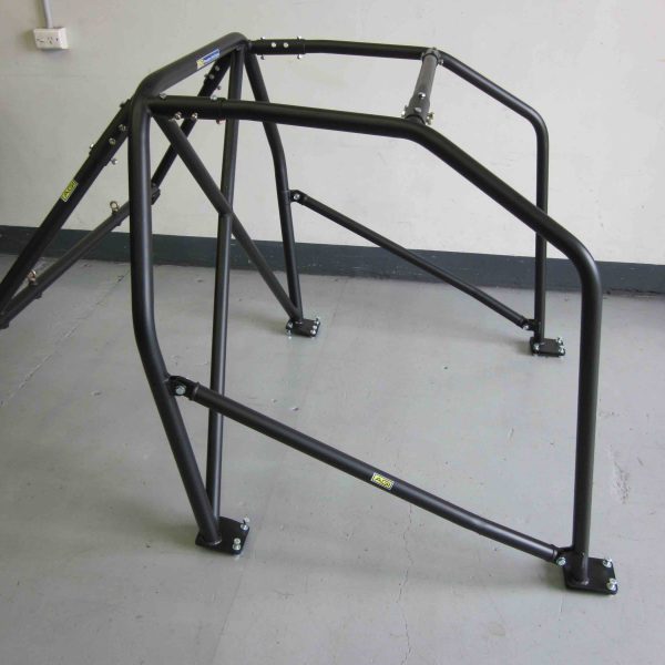 agi-toyota-ae86-sprinter-2015-cams-state-level-bolt-in-roll-cage-pic-on-floor