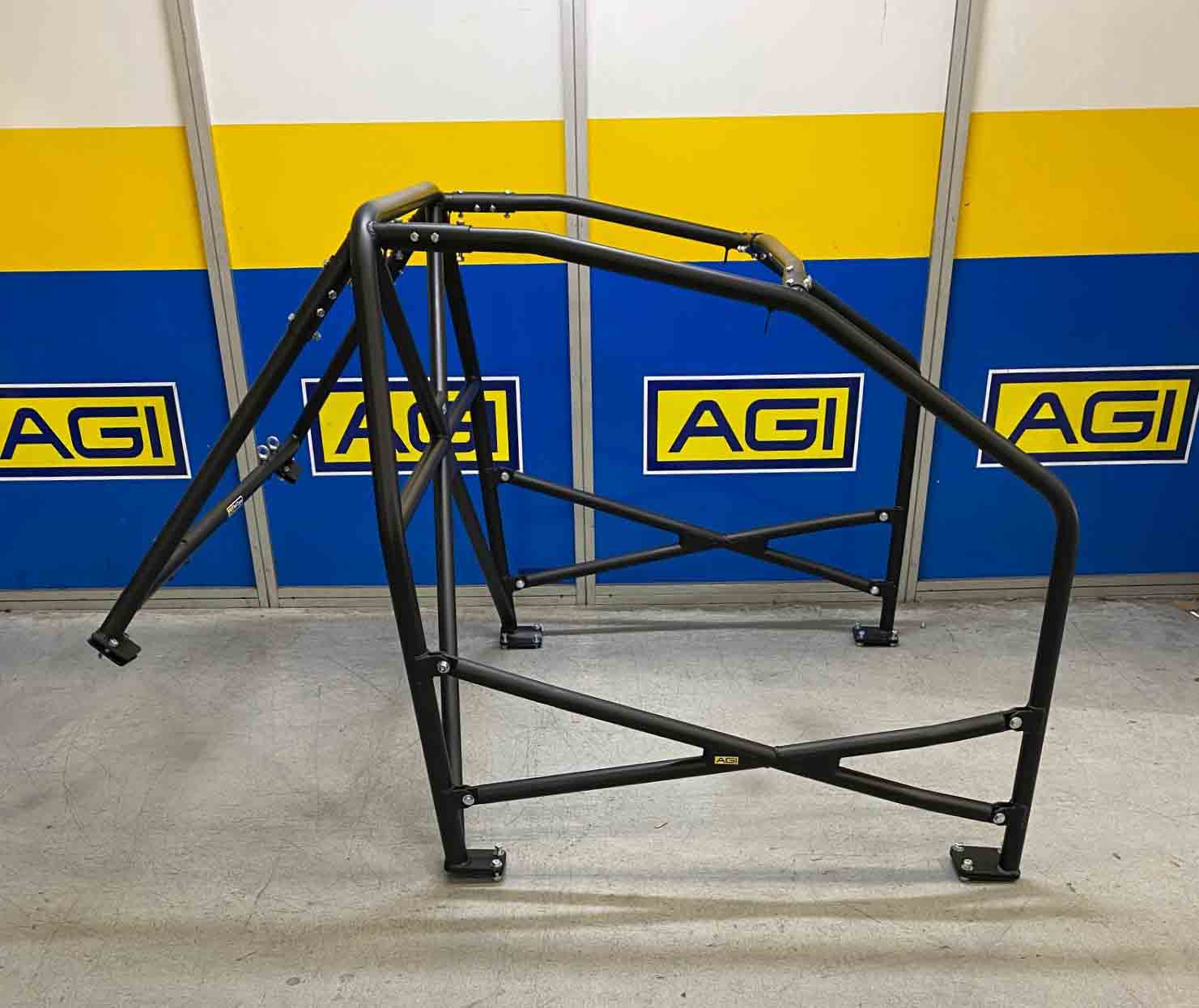 AGI-Lexus-IS200-MA-spec-State-level-Bolt-in-Roll-Cage-Option-D